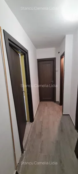 Uverturii Garsoniera decomandata, etaj 1/4, Teatrul Masca